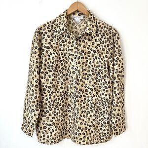 VTG Anna and Frank Blouse Silk Leopard Print Sz S Relaxed Fit Old Money Mobwife